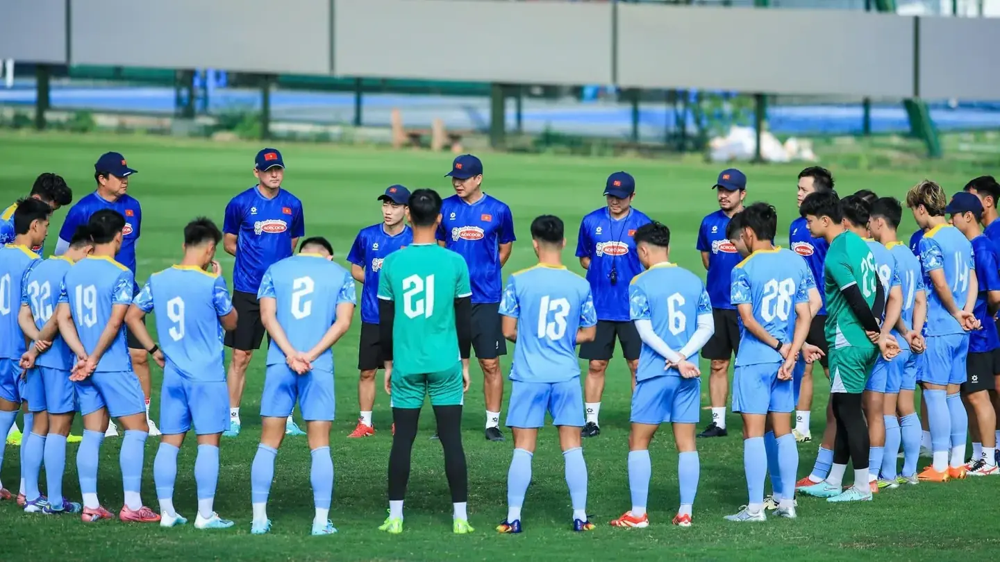 U23 Việt Nam tập luyện trở lại sau tấm HCV SEA Games